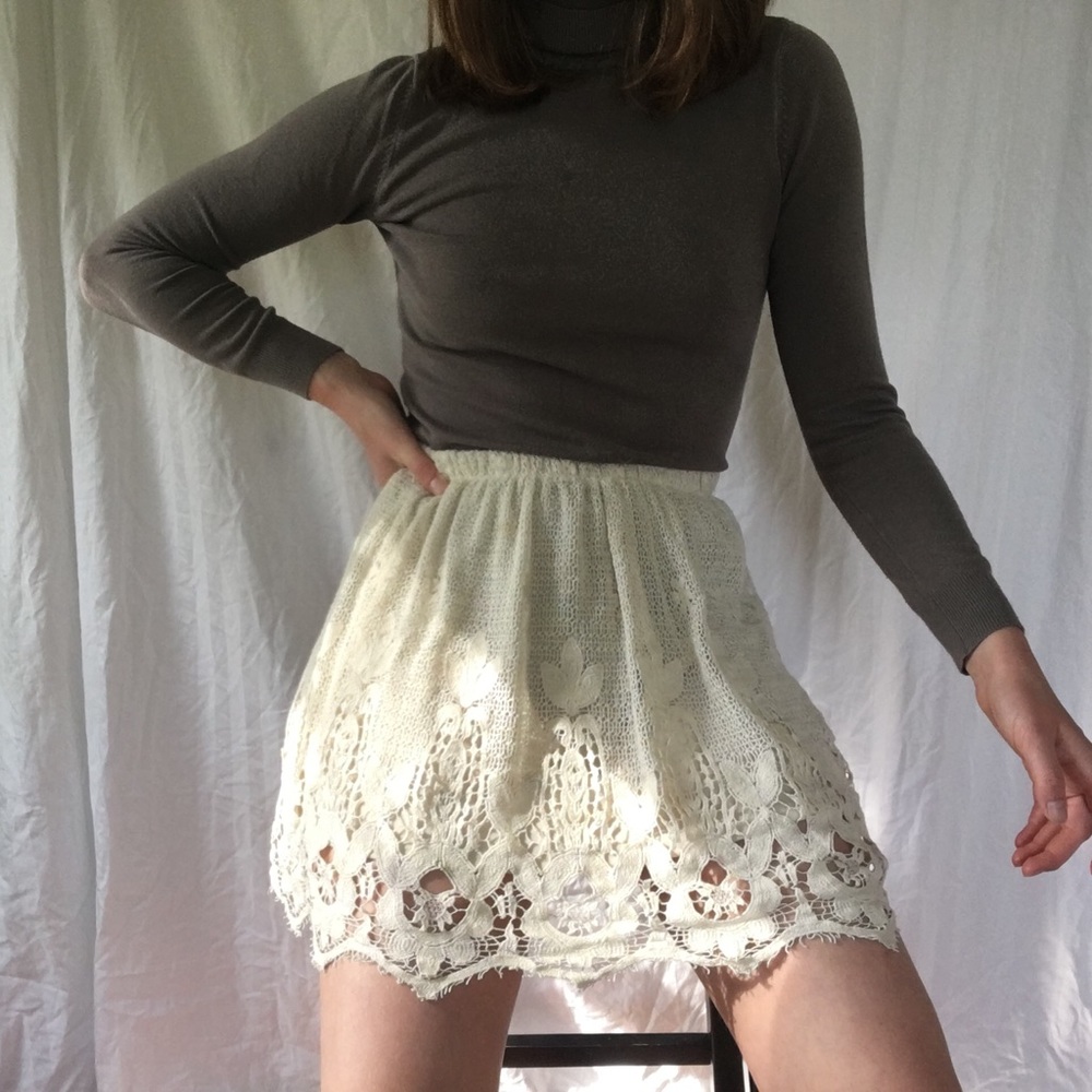 Painted Threads creme lace skirt